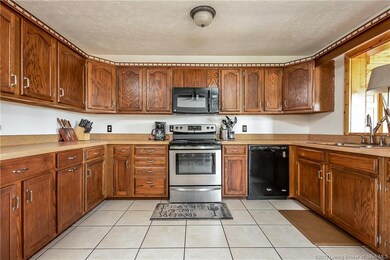 3905 New Middltwn Elizabeth Rd SE, Elizabeth, IN 47117 - photo 6