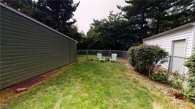 1490 E 204th St, Euclid, OH 44117 - photo 4