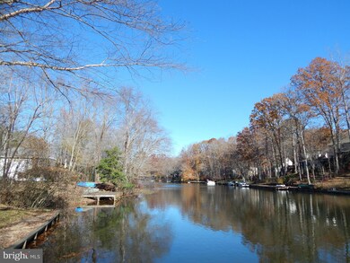 103 Indian Hills Rd, Locust Grove, VA 22508 - photo 2