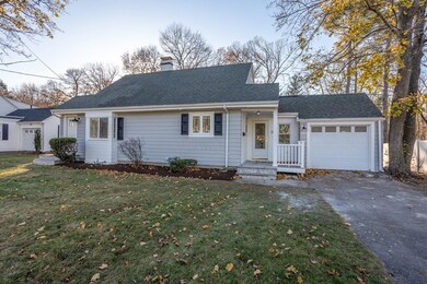 15 Aster Cir, Weymouth, MA 02188 - photo 2