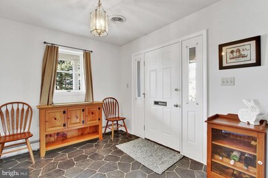 33 E Broadway, Gettysburg, PA 17325 - photo 3