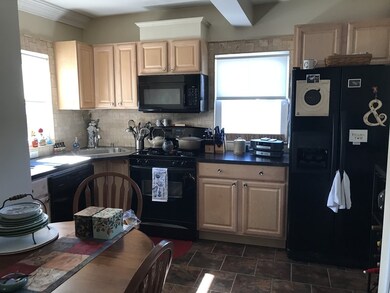 13 Pomeworth St unit 2, Stoneham, MA 02180 - photo 3