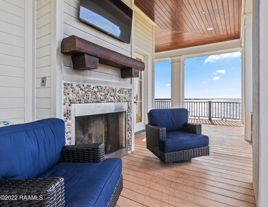 420 Bayview Ln, Cypremort Point, LA 70538 - photo 6