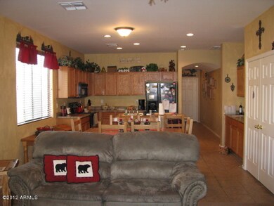 Kitchen/living room