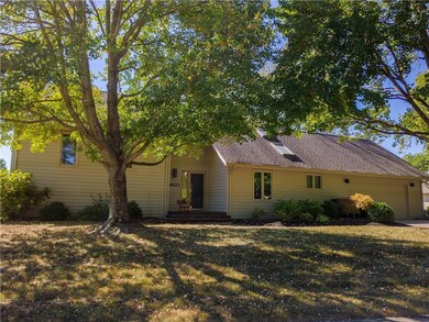 4621 High Vista Dr, Columbus, IN 47203 - photo 3