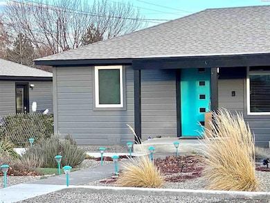 413 S Olson St, Kennewick, WA 99336 - photo 2