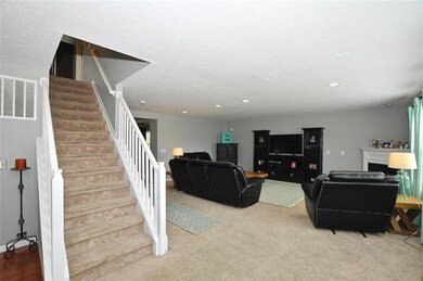 10865 Pleasant View Ln, Fishers, IN 46038 - photo 7