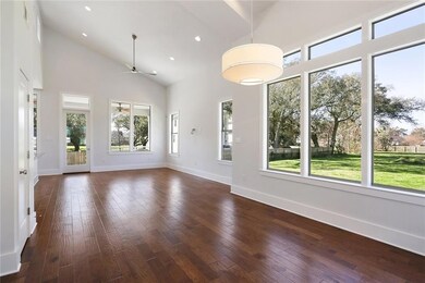 Open Floorplan with tons of natural light