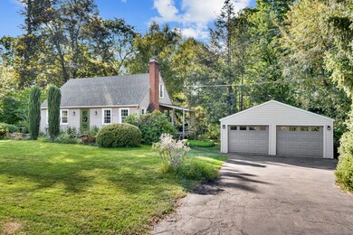 833 East St, Middletown, CT 06457 - photo 2