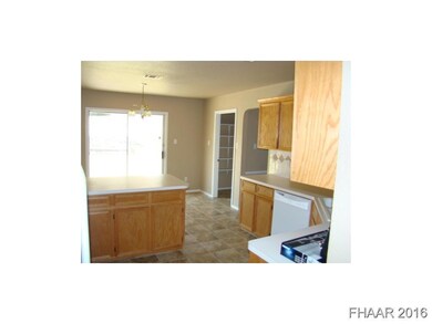 1404 Margaret Lee St, Copperas Cove, TX 76522 - photo 7