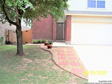 10306 Roseangel Ln, Helotes, TX 78023 - photo 4