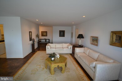 Park Towers West unit 604, Baltimore, MD 21215 - photo 6