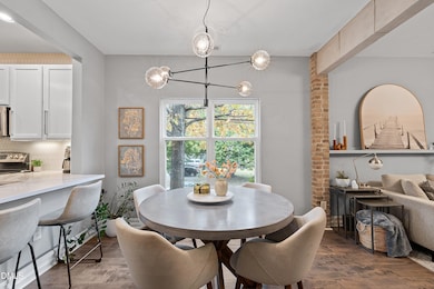 15-508 S Person St, 207_2669