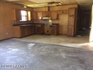 03 kitchen