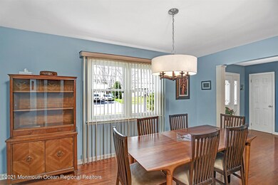 06-Dining Room