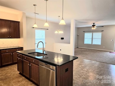 864 Pointe Andrews Dr, Concord, NC 28025 - photo 7