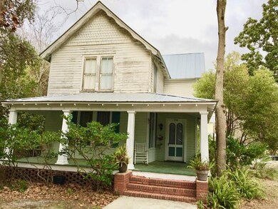 Front View along Union Street