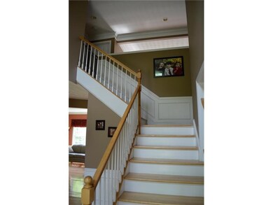 236 Fieldstone Ln, Saunderstown, RI 02874 - photo 2