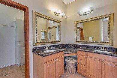 Dual vanities with granite