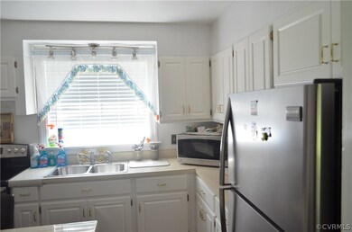 8803 Turnbull Ave, Henrico, VA 23229 - photo 6