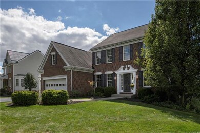 207 Walnut Dr, Eighty Four, PA 15330 - photo 2