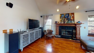 321 Diamond Back Way, Algonquin, IL 60102 - photo 5