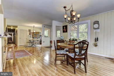 223 S River Clubhouse Rd, Harwood, MD 20776 - photo 4