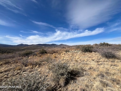 1530 S Rudys Trail, Dewey-Humboldt, AZ 86327 - photo 3