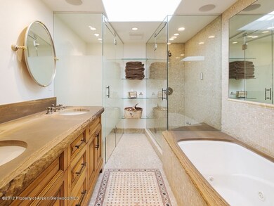 Master bath AI