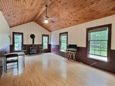 987 Dunbar Hill Rd, Grantham, NH 03753 - photo 6