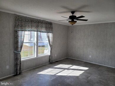 52 Meadowview Dr, New Bloomfield, PA 17068 - photo 6