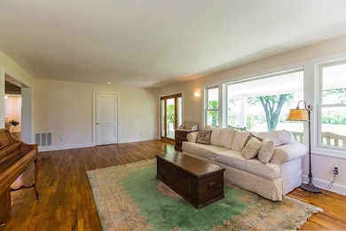 3440 Oregon Rd unit A, Versailles, KY 40383 - photo 7