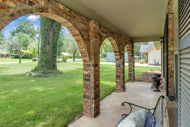 911 Strout Ave, Albany, GA 31705 - photo 4