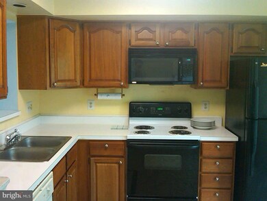 10591 Winfield Loop, Manassas, VA 20109 - photo 2