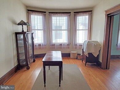 810 Monmouth St, Gloucester City, NJ 08030 - photo 5