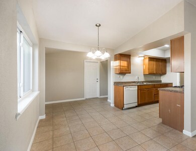 10108 Garwood Ct, El Paso, TX 79925 - photo 7