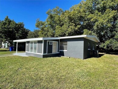 206 Poinciana Cir, Kissimmee, FL 34744 - photo 2