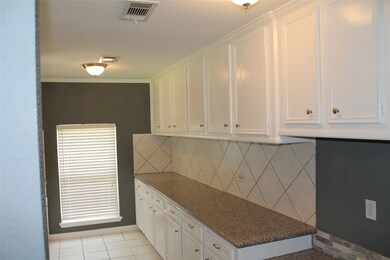 COMPLETLY REDONE CABINTE