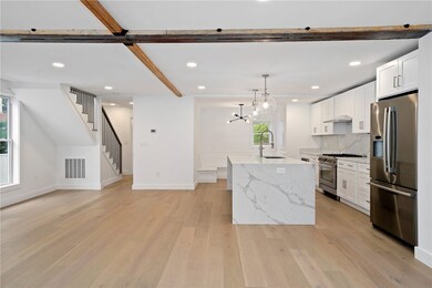 16 Calvert St, Newport, RI 02840 - photo 5