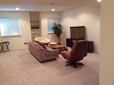 5237 Crooked Stick Dr unit 8, Ann Arbor, MI 48108 - photo 3