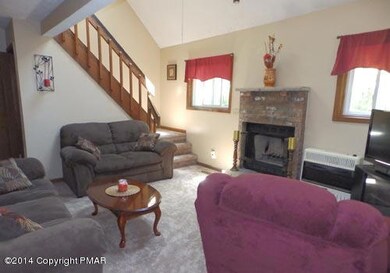 1147 Cardinal Ct, Bushkill, PA 18324 - photo 2