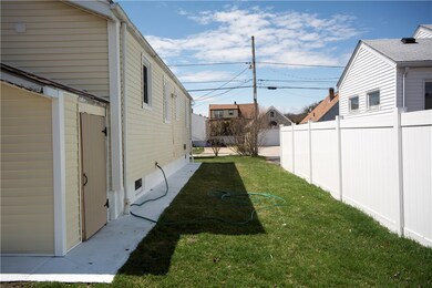 3 Hurlburt Ave, Johnston, RI 02919 - photo 2