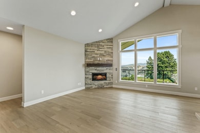 5212 S Scout St, Spokane, WA 99223 - photo 3