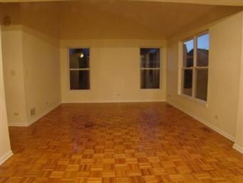 933 Cortney Dr unit 2, Carpentersville, IL 60110 - photo 4