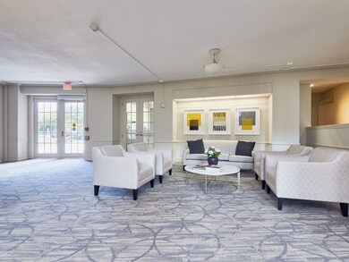 Imperial Towers unit 704, Chestnut Hill, MA 02467 - photo 2