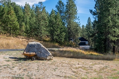 moonhed_14558 N Saddle Ridge Rd_