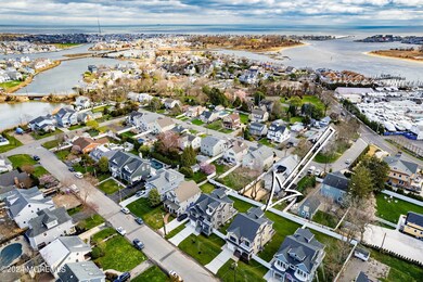 626 Cedarcrest Dr, Brielle, NJ 08730 - photo 2