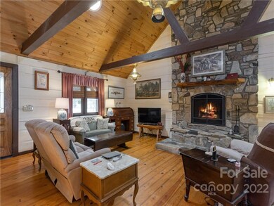 880 Staton Rd, Flat Rock, NC 28731 - photo 4