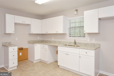 2271 Marshes Glenn Dr, Norcross, GA 30071 - photo 6