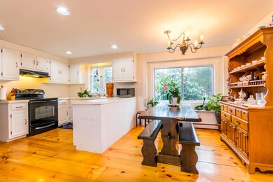 Kitchen/dining